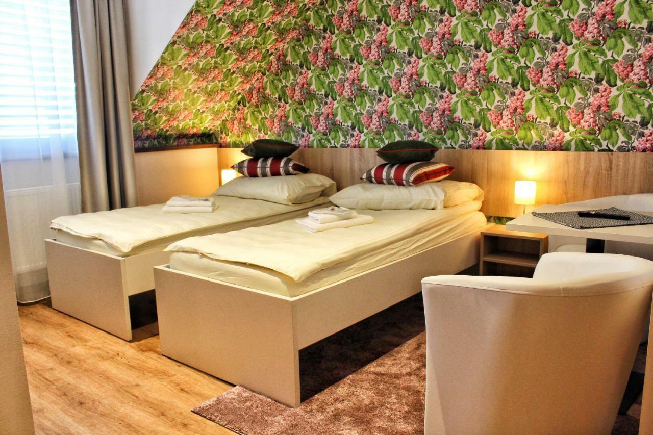 Apartments 461 Modřice エクステリア 写真