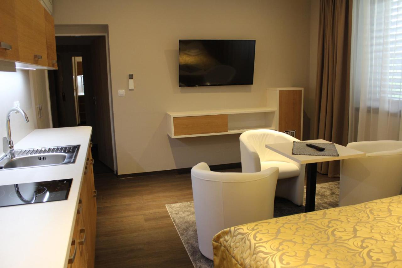Apartments 461 Modřice エクステリア 写真