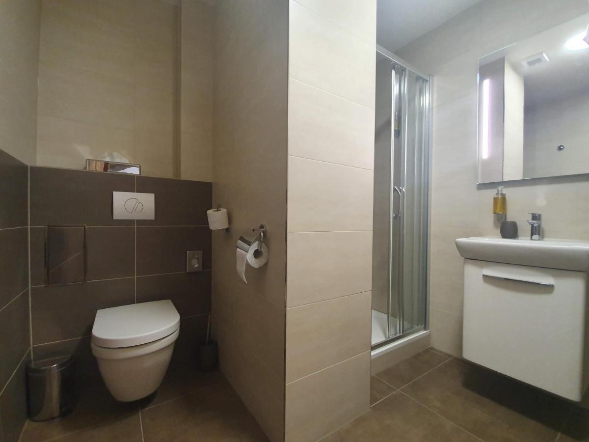 Apartments 461 Modřice エクステリア 写真